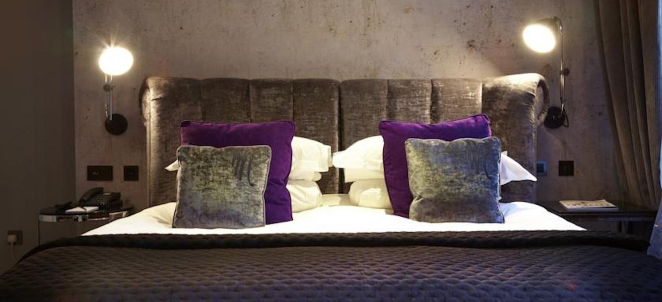 Hotel Interior Design Pschology of Color | Fohlio | cover